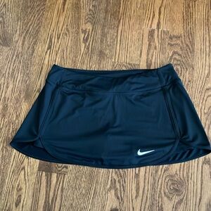 Nike tennis skirt